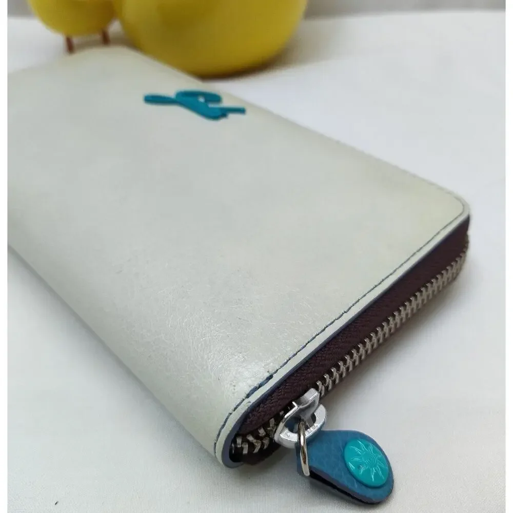 Gabs Gmoney 17 Puckered Basic Off White Leather Zip Around Credit Card Wallet